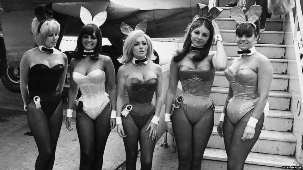 Le body adopté par les Bunny Girls, playmates de Hugh Hefner